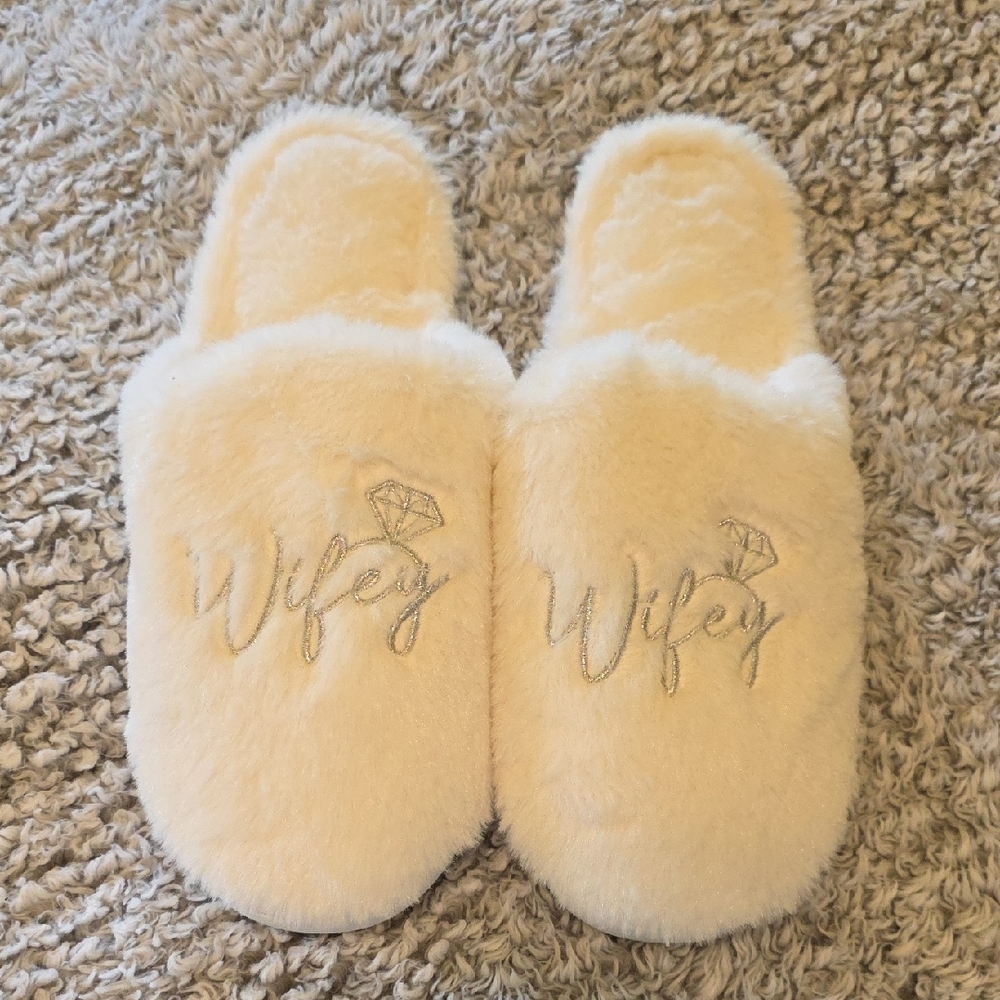 Cozy Cream 'Wifey' Slippers